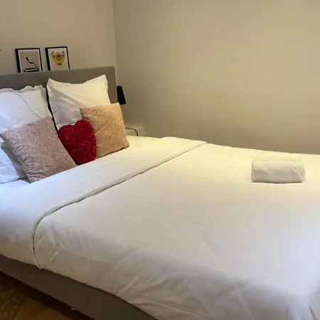 2 Pieces Sur Deux Niveaux Apartament Paryż