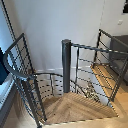 2 Pieces Sur Deux Niveaux 巴黎